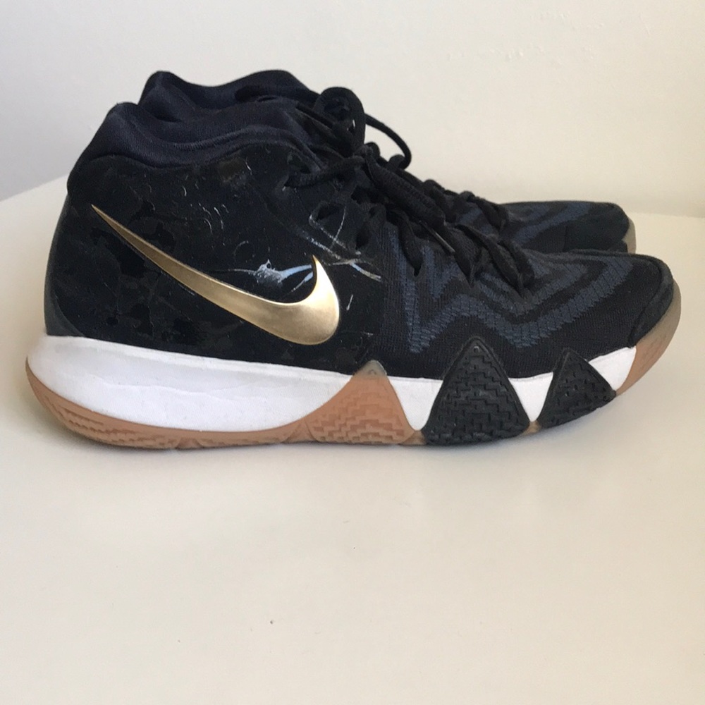 Nike Kyrie 4 “Obsidian”